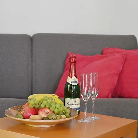 7 Fuer Bis Zu Vier Personen Sellin (Rugen)